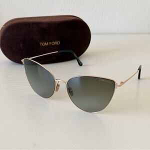 New! Tom Ford FT1005 28B Anais-02 Women Cat Eye Sunglasses in Gold Authentic